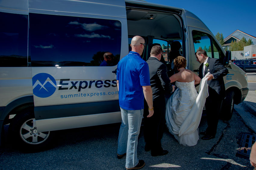 summit county wedding limo service