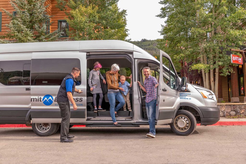 Summit Express Keystone guests getting out of van