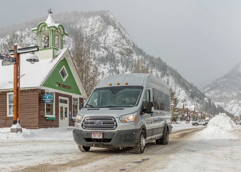 Summit Express Van Frisco Main Street